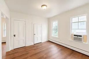 152 Spruce St, Watertown, MA 02472 - Photo 4