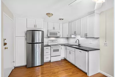 190 Mount Auburn Street #2-2, Watertown, MA 02472 - Photo 4