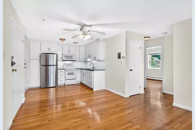 190 Mount Auburn Street #2-2, Watertown, MA 02472 - Photo 2