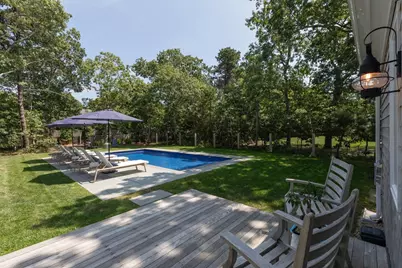 21 Vickers Street, Edgartown, MA 02539 - Photo 8