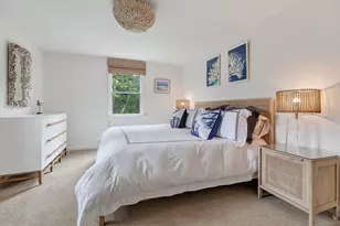 21 Vickers St, Edgartown, MA 02539 - Photo 24