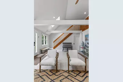 21 Vickers Street, Edgartown, MA 02539 - Photo 10