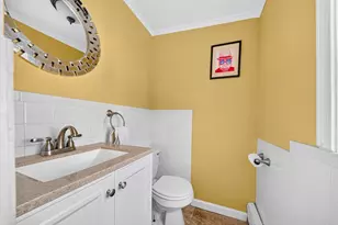 3 Round Hill St, Boston, MA 02130 - Photo 6