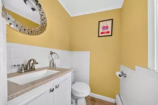 3 Round Hill St, Boston, MA 02130 - Photo 12
