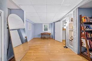 3 Round Hill St, Boston, MA 02130 - Photo 16