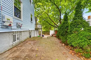 3 Round Hill St, Boston, MA 02130 - Photo 28