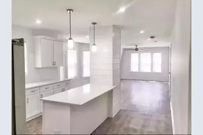 24 Windham St #3, Worcester, MA 01610 - Photo 2