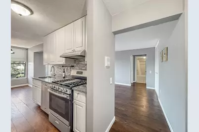 22 Shrewsbury Green Dr #I, Shrewsbury, MA 01545 - Photo 4