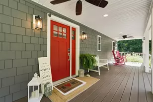 51 Barton Ave, Belchertown, MA 01007 - Photo 4