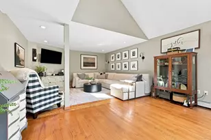 51 Barton Ave, Belchertown, MA 01007 - Photo 6