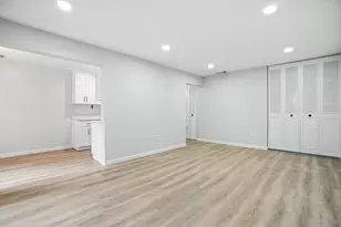 2 Shrewsbury Green Dr, Shrewsbury, MA 01545 - Photo 22