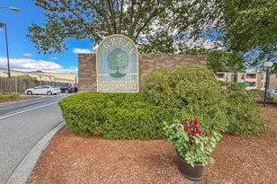 2 Shrewsbury Green Dr, Shrewsbury, MA 01545 - Photo 2