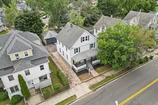 615 White St, Springfield, MA 01108 - Photo 4