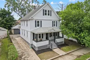 615 White St, Springfield, MA 01108 - Photo 2