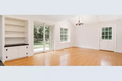 41 Locust Ave, Lexington, MA 02421 - Photo 2