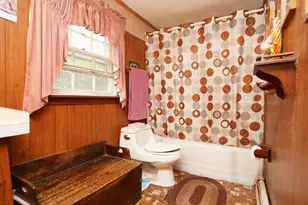 351 Towne St, North Attleboro, MA 02760 - Photo 18
