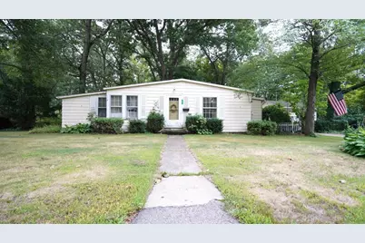 351 Towne St, North Attleboro, MA 02760 - Photo 1