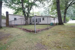 351 Towne St, North Attleboro, MA 02760 - Photo 24