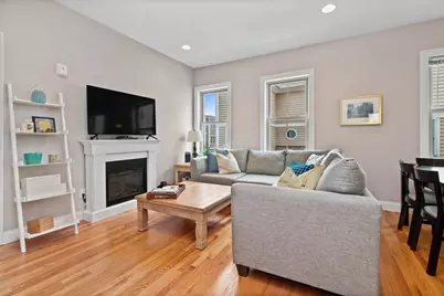 236 E #2, Boston, MA 02127 - Photo 4