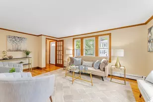 20 Paragon Rd, Boston, MA 02132 - Photo 2