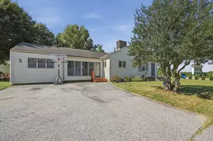 2 Lisa Ave, Acushnet, MA 02743 - Photo 2