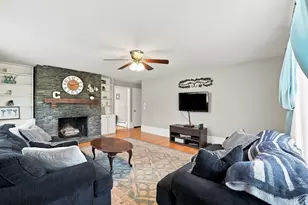 2 Lisa Ave, Acushnet, MA 02743 - Photo 4