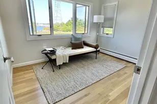 55 Memorial Dr, Salem, MA 01970 - Photo 30