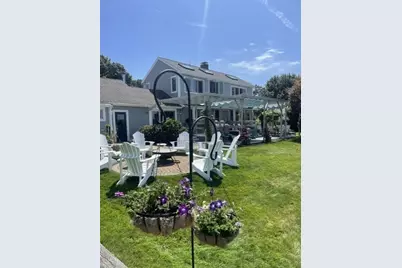 55 Memorial Dr, Salem, MA 01970 - Photo 4