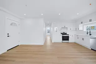 4164 Washington St, Boston, MA 02131 - Photo 12