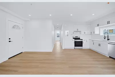 4164 Washington St #9, Boston, MA 02131 - Photo 12