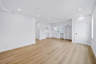 4164 Washington St, Boston, MA 02131 - Photo 22