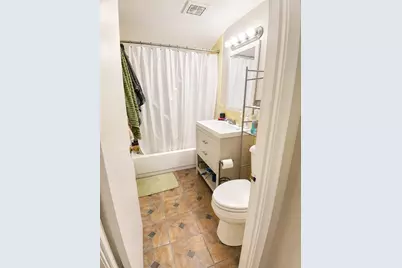 75-77 Tulsa #77, Springfield, MA 01118 - Photo 6