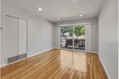 800 Hyde Park Ave #15, Boston, MA 02136 - Photo 2