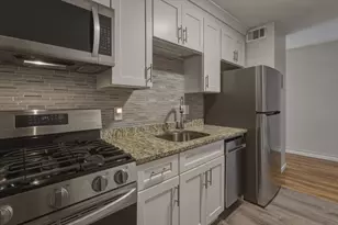 800 Hyde Park Ave, Boston, MA 02136 - Photo 10