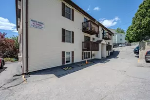 229 Vernon St, Worcester, MA 01607 - Photo 2