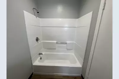1263-1265 Pleasant St #8, Fall River, MA 02723 - Photo 6