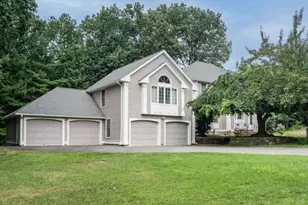 4 Crestview Rd, Bedford, MA 01730 - Photo 40