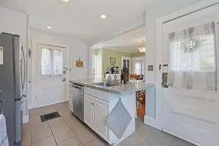 2 Dearborn Ave, Beverly, MA 01915 - Photo 24