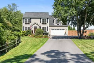 380 N Wheaton Ave, Seekonk, MA 02771 - Photo 1