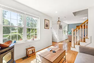 380 N Wheaton Ave, Seekonk, MA 02771 - Photo 8