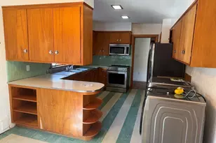 439 Lowell St, Andover, MA 01810 - Photo 2