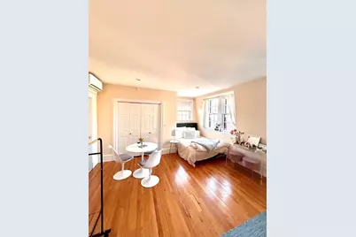 105 Pinckney St #7, Boston, MA 02114 - Photo 2