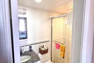 105 Pinckney St, Boston, MA 02114 - Photo 4