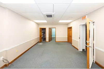 482 Southbridge Street #210, Auburn, MA 01501 - Photo 8