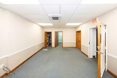 482 Southbridge Street #210, Auburn, MA 01501 - Photo 8
