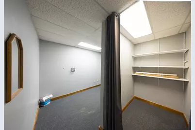 482 Southbridge Street #213, Auburn, MA 01501 - Photo 14
