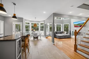 4 Iroquois Ln, Wilbraham, MA 01095 - Photo 4