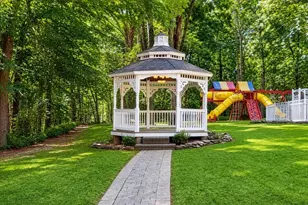 4 Iroquois Ln, Wilbraham, MA 01095 - Photo 40