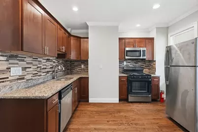 71 Walnut Park, Boston, MA 02119 - Photo 6
