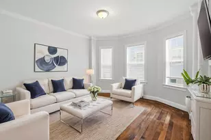 71 Walnut Park, Boston, MA 02119 - Photo 2
